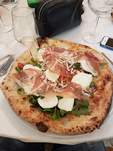 Ristorante pizzeria - Da Salvatore in Calvizzano, Città Metropolitana di Napoli