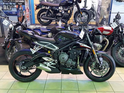 Yamaha Motorcycle Dealer «Triumph Yamaha of Warren», reviews and photos, 4867 Mahoning Ave, Warren, OH 44483, USA