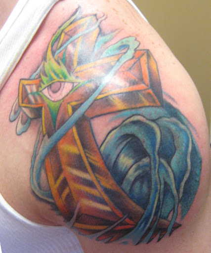 Tattoo Shop «Lady Luck Tattoo Studio», reviews and photos, 220 N Benton St, Woodstock, IL 60098, USA