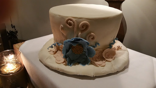 Shopping Mall «La Place Shopping Center», reviews and photos, 2101 Richmond Rd, Beachwood, OH 44122, USA