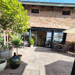 Photo n°2 de l'avis de Susanne.i fait le 18/07/2023 à 15:20 sur le  Die Schloßwirtschaft - Restaurant & Café Hehlen à Hehlen