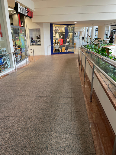 Shopping Mall «Stonestown Galleria», reviews and photos, 3251 20th Ave, San Francisco, CA 94132, USA