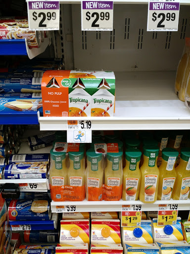 Grocery Store «Super Stop & Shop», reviews and photos, 20 Washington Ave, Dumont, NJ 07628, USA