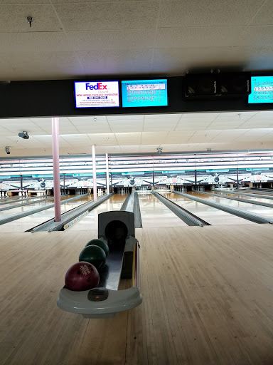 Bowling Alley «Red Bird Bowling Lanes», reviews and photos, 1114 S Main St, Duncanville, TX 75137, USA
