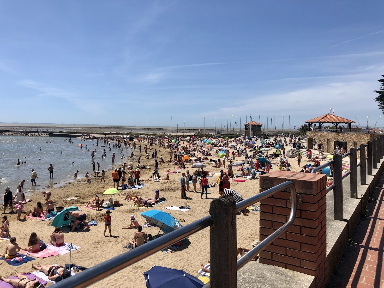 Plage des Carres'in fotoğrafı imkanlar alanı