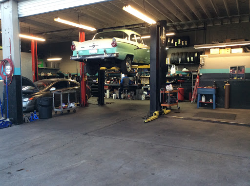 Auto Repair Shop «Advanced Auto Service & Tires», reviews and photos, 3040 E Anaheim St, Long Beach, CA 90813, USA