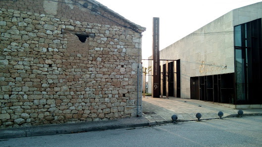 Fundación Atapuerca Calle Ctra. Logroño, 44, 09198 Ibeas de Juarros, Burgos, España
