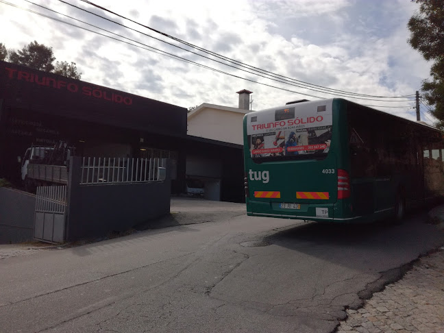 Triunfo Sólido - Reparação e Comércio de Automóveis - Guimarães
