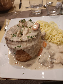 Sauce aux champignons du Restaurant de spécialités alsaciennes Au Cheval Noir à Ribeauvillé - n°2