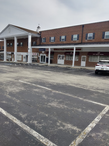 Shopping Mall «Great Valley Shopping Center», reviews and photos, 81 Lancaster Ave, Malvern, PA 19355, USA