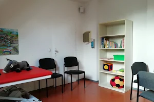 Sozialpädiatrisches Zentrum | Helios Klinikum Erfurt image