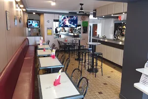 CAFE DE LA PLACE image