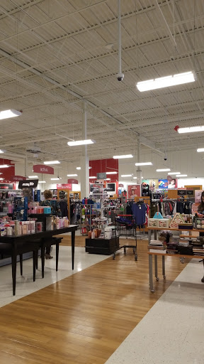 Department Store «T.J. Maxx», reviews and photos, 1965 N Canton Center Rd, Canton, MI 48187, USA