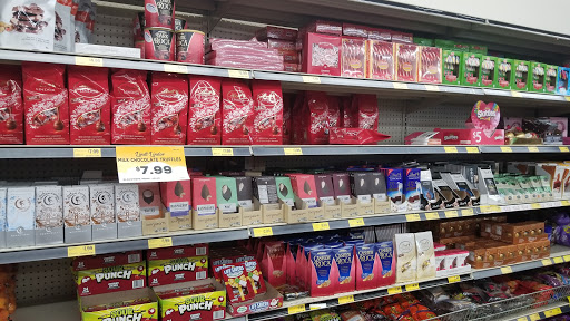 Grocery Store «Grocery Outlet Bargain Market», reviews and photos, 1460 Fitzgerald Dr, Pinole, CA 94564, USA