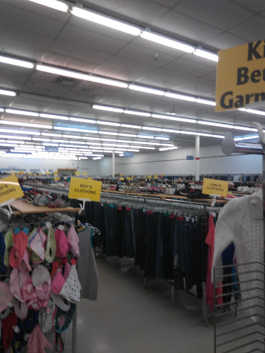 Thrift Store «American Thrift Store», reviews and photos, 5510 N Springboro Pike, Dayton, OH 45449, USA