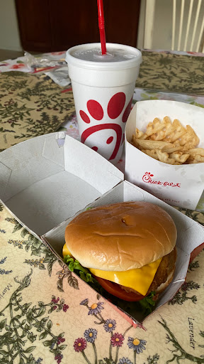 Fast Food Restaurant «Chick-fil-A», reviews and photos, 2533 S Market St, Gilbert, AZ 85295, USA