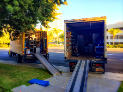 Moving company Costa Mesa