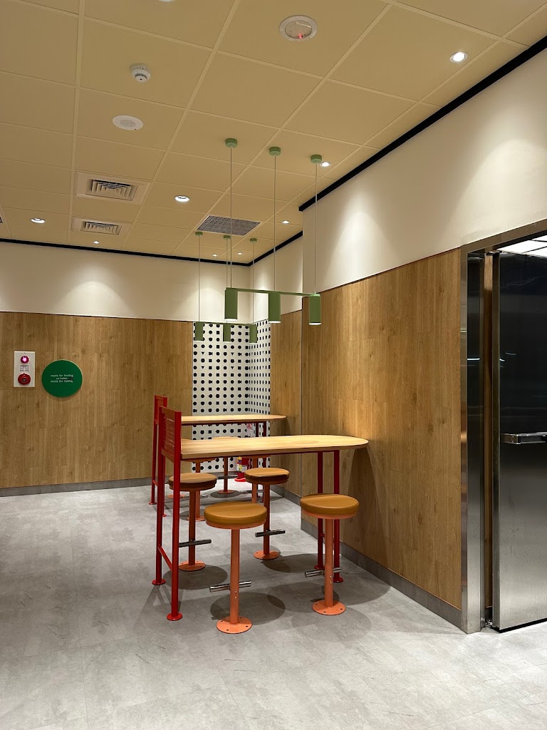 麥當勞-蘆洲三民餐廳 的照片