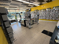 iPhone Repair 4 Less - Photo 3 - Car repair in Lafayette, LA, Lafayette