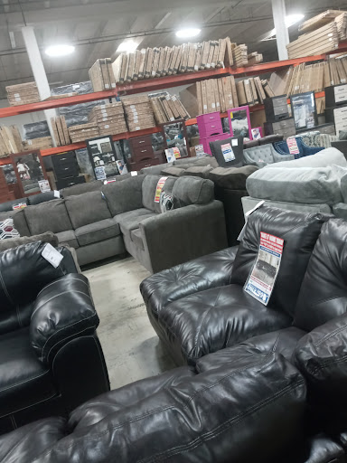 Furniture Store «American Freight Furniture and Mattress», reviews and photos, 5240 NW 167th St, Hialeah, FL 33014, USA