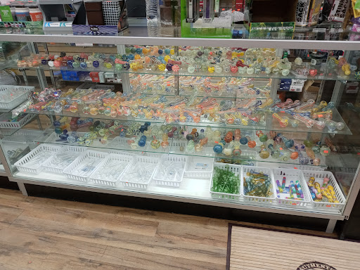 Tobacco Shop «Smoke Zone», reviews and photos, 1202 N High St, Columbus, OH 43201, USA