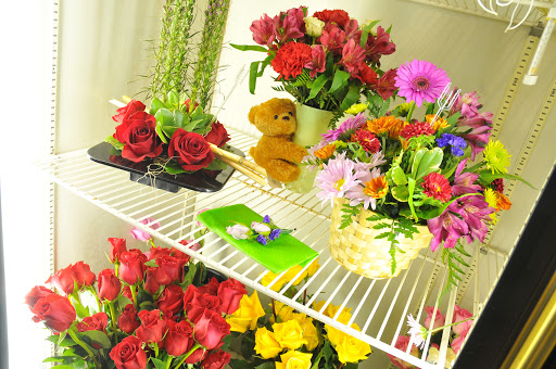 Florist «Westerville Florist», reviews and photos, 14 S State St, Westerville, OH 43081, USA