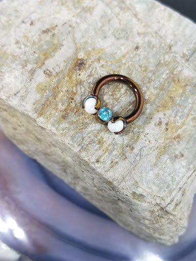 Tattoo Shop «Sinful Skin Tattoo Studio and Body Piercing», reviews and photos, 8110 W Union Hills Dr #240, Glendale, AZ 85308, USA