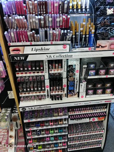 Cosmetics Store «J-Beauty Mart», reviews and photos, 2705 Grand Ave, Waukegan, IL 60085, USA