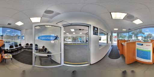 Honda Dealer «Huntington Honda», reviews and photos, 1055 E Jericho Turnpike, Huntington, NY 11743, USA