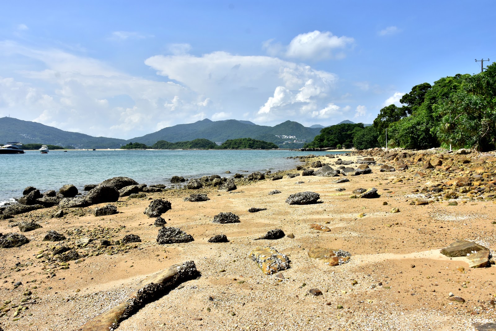 Photo de Kiu Tsui Beach avec un niveau de propreté de très propre