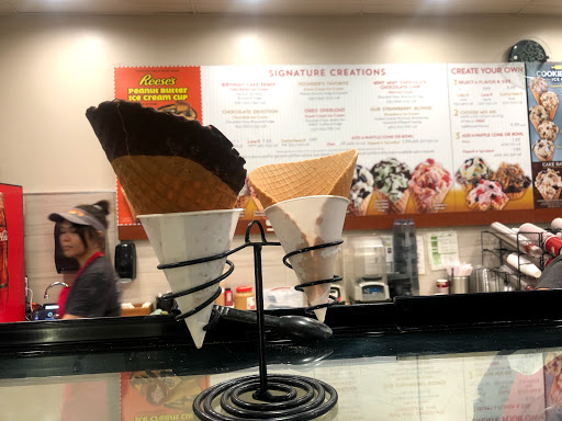 Ice Cream Shop «Cold Stone Creamery», reviews and photos, 1570 S Harbor Blvd, Anaheim, CA 92802, USA