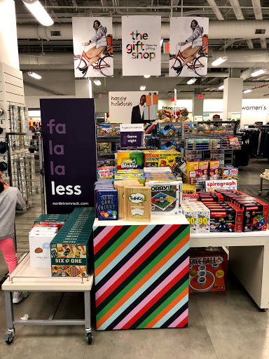 Department Store «Nordstrom Rack Skyview Center», reviews and photos, 4024 College Point Blvd, Flushing, NY 11354, USA