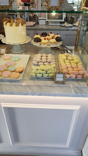 Bakery «The Cake Bake Shop», reviews and photos, 6515 Carrollton Ave, Indianapolis, IN 46220, USA