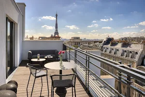 Canopy by Hilton Paris Trocadero image