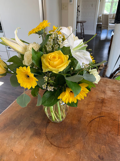 Florist «Thistle Floral & Home», reviews and photos, 25960 Central Ave NE, Kingston, WA 98346, USA