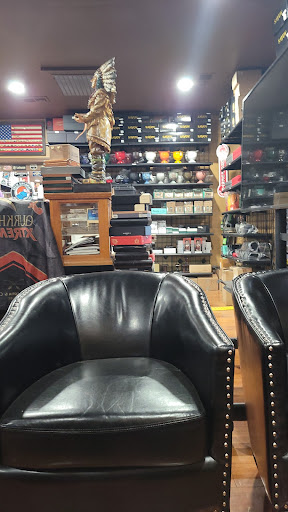 Cigar Shop «CIGAR CLUB», reviews and photos, 1407 Standiford Ave, Modesto, CA 95350, USA