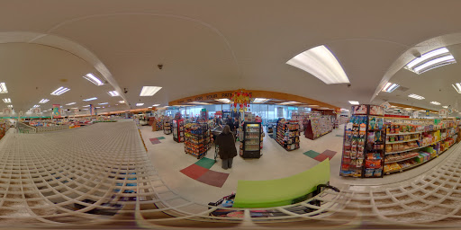 Supermarket «Greenbelt Co-op Supermarket and Pharmacy», reviews and photos, 121 Centerway, Greenbelt, MD 20770, USA