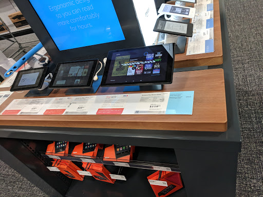 Electronics Store «Best Buy», reviews and photos, 15300 Cedar Ave S, Apple Valley, MN 55124, USA