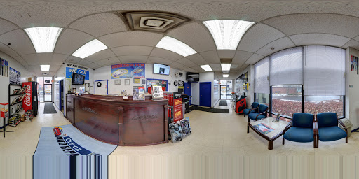 Auto Repair Shop «Quiroz Auto Repair», reviews and photos, 485 N Bolingbrook Dr, Bolingbrook, IL 60440, USA