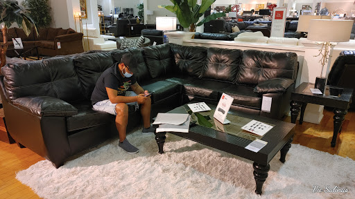 Furniture Store «American Signature Furniture», reviews and photos, 7463 W Colonial Dr, Orlando, FL 32818, USA