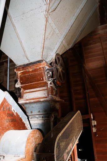 Animal Feed Store «Buchanan Cellers», reviews and photos, 855 NE 5th St, McMinnville, OR 97128, USA