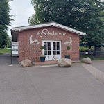 Photo n°1 de l'avis de Paul.m fait le 01/07/2023 à 10:45 sur le  Wohnmobilstellplatz Elbepark Bunthaus Hamburg à Hamburg