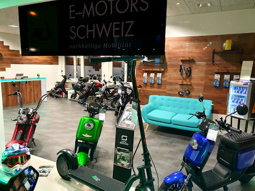 E-Motors Zürich Fachhändler für Elektroscooter