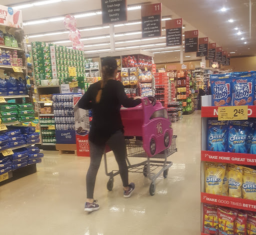 Grocery Store «Vons», reviews and photos, 1600 Foothill Blvd, La Verne, CA 91750, USA