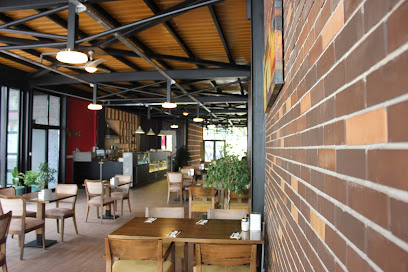 Lykos Restorant & Kafe