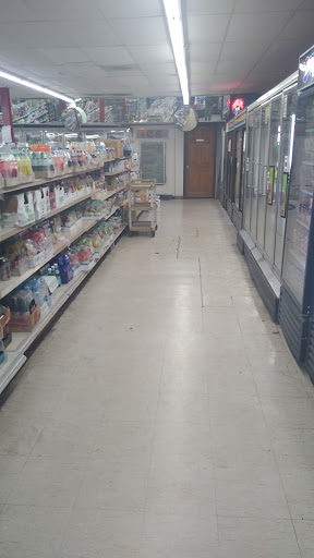 Convenience Store «College Mart», reviews and photos, 403 Tate St, Greensboro, NC 27403, USA