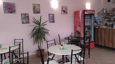 Photos of Cafe Oasis