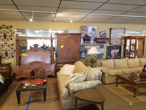 Furniture Store «Clearing House Furniture», reviews and photos, 3729 Southside Blvd, Jacksonville, FL 32216, USA