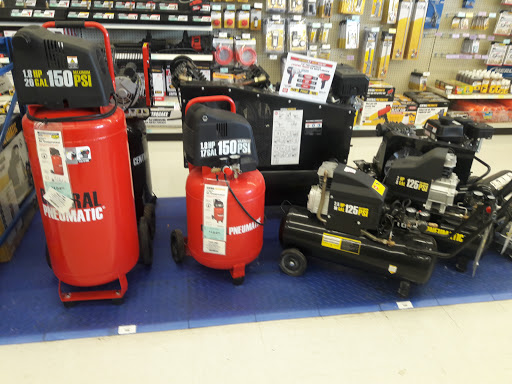 Hardware Store «Harbor Freight Tools», reviews and photos, 3050 N Josey Ln #106, Carrollton, TX 75007, USA
