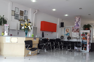 JB Loans Hair Studio